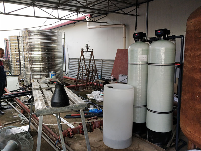 1噸超濾凈水設(shè)備(1個(gè)計(jì)量泵).jpg 1噸超濾凈水設(shè)備(1個(gè)計(jì)量泵).jpg