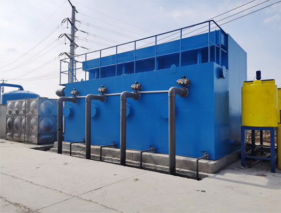 一體化凈水設(shè)備供應(yīng) 重力式、壓力式。